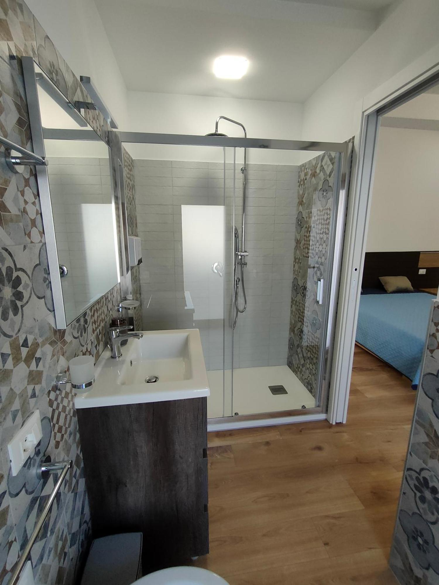 Dh Studio Apartments 카스텔라마레델골포 외부 사진