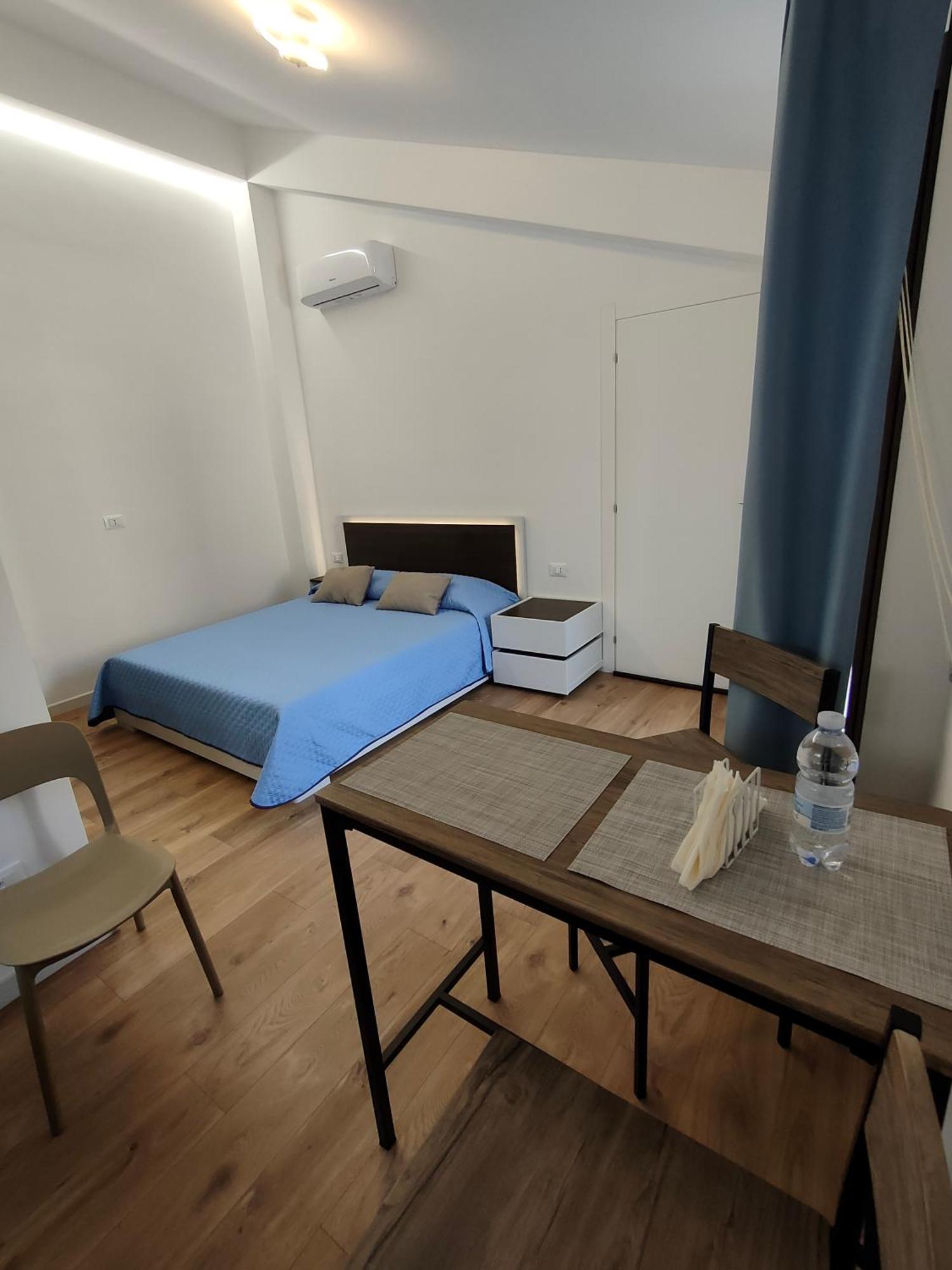 Dh Studio Apartments 카스텔라마레델골포 외부 사진